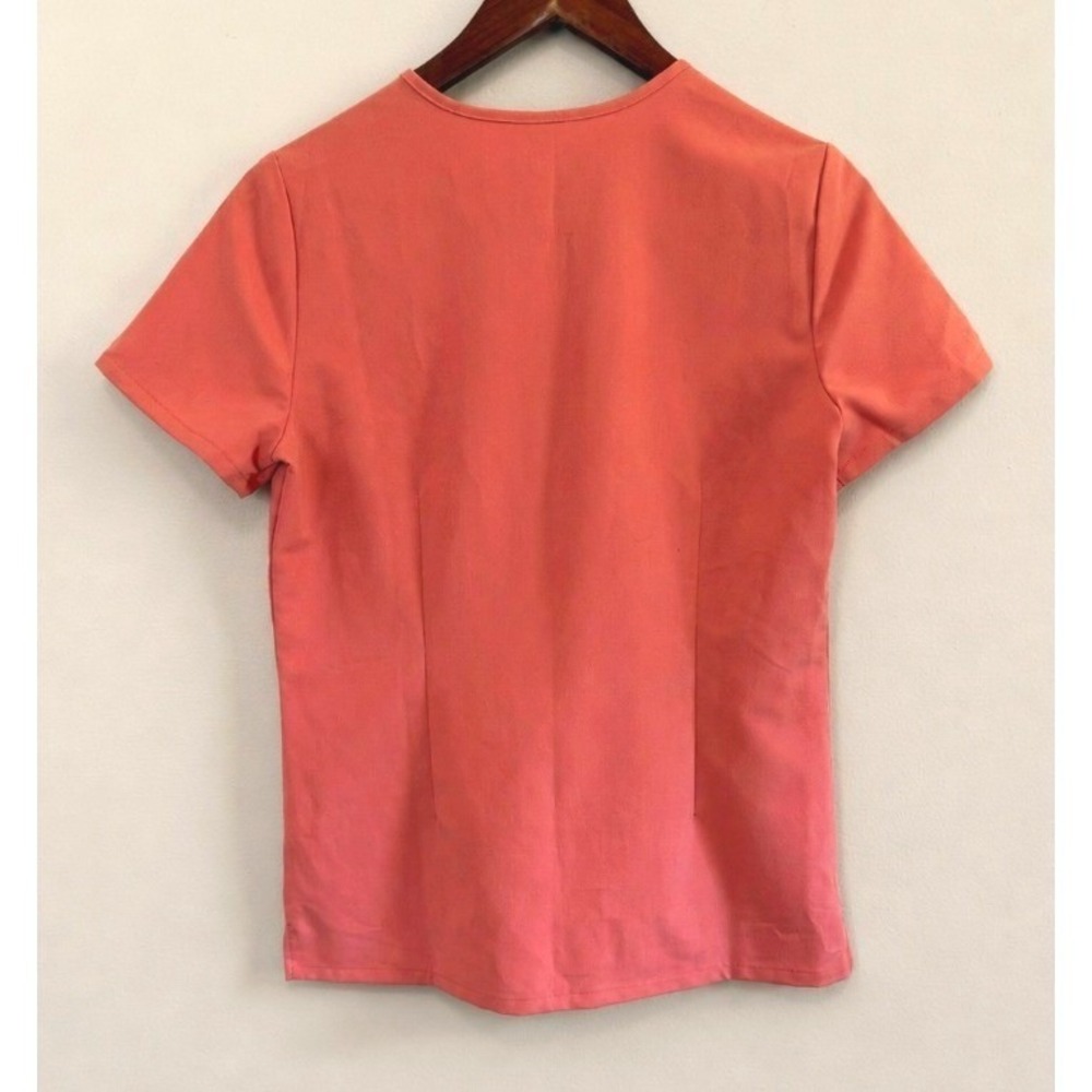 FIGS Women's Casma Three-Pocket Scrub Top In Coral Size XS/P - Picture 3 of 7